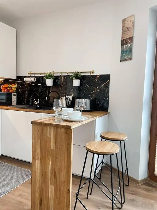 New One Bedroom Apartment With Balcony Krakow